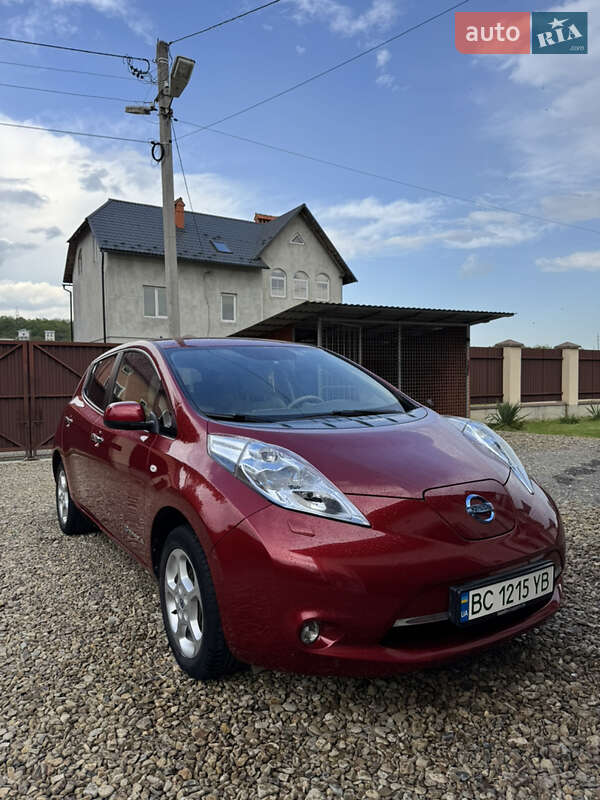 2012 nissan leaf