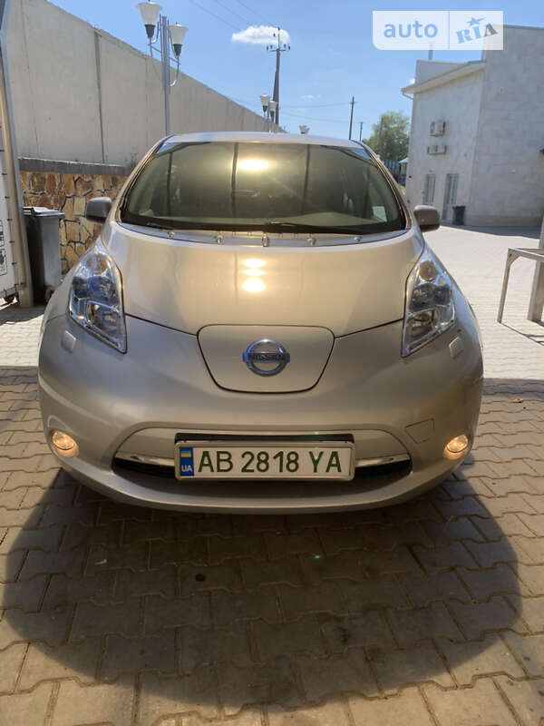 2012 nissan leaf