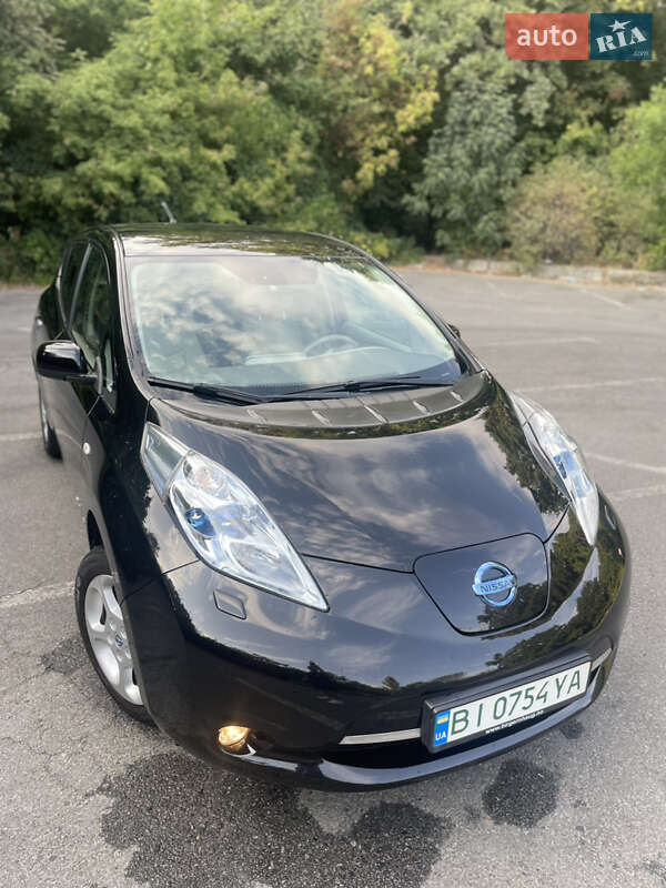 2012 nissan leaf