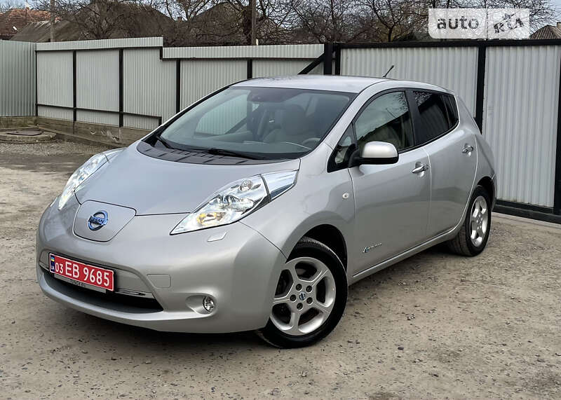 2012 nissan leaf