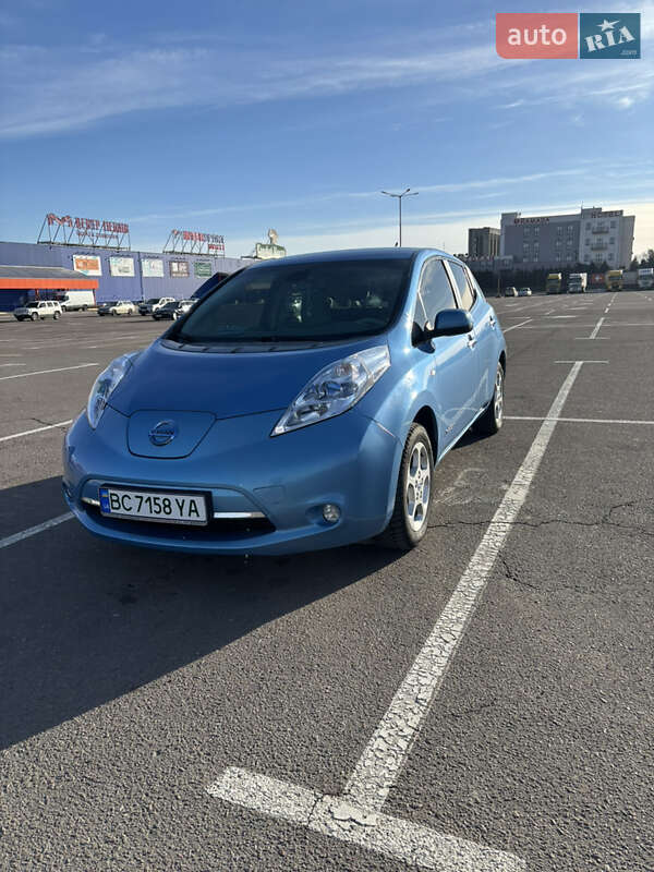 2012 nissan leaf