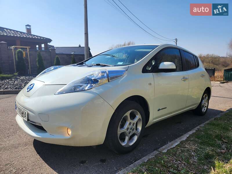 2012 nissan leaf