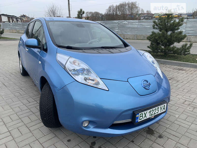 2012 nissan leaf