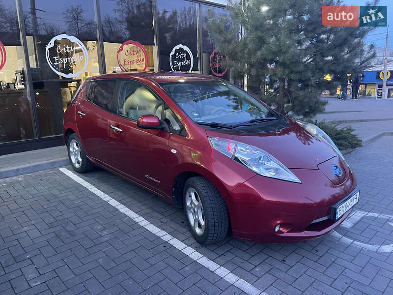 2012 nissan leaf
