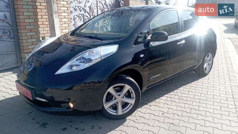 2012 nissan leaf
