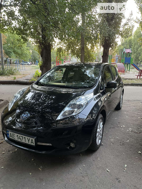 2012 nissan leaf