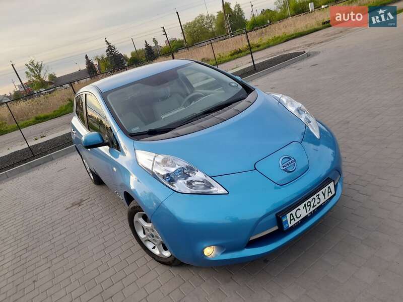 2012 nissan leaf