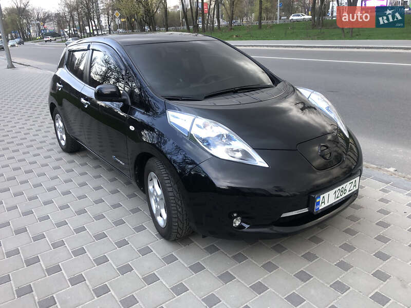 2012 nissan leaf