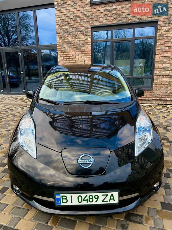 2012 nissan leaf