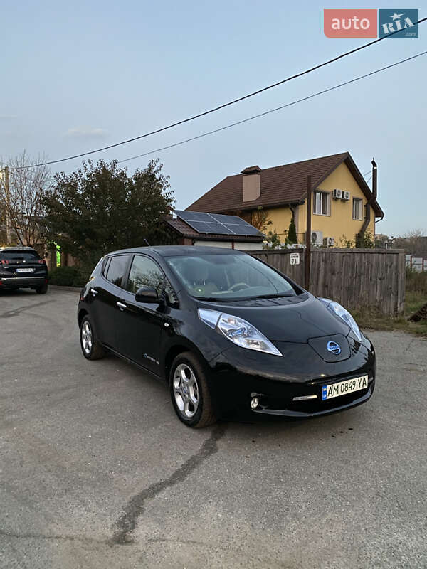 2012 nissan leaf