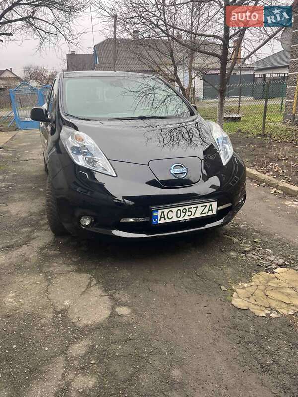 2012 nissan leaf