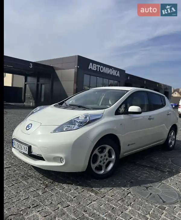 2012 nissan leaf