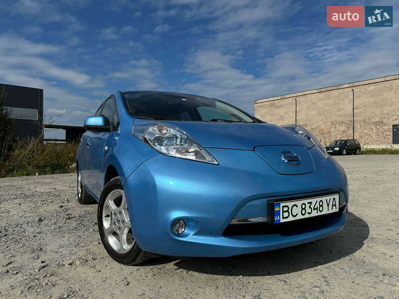 2012 nissan leaf