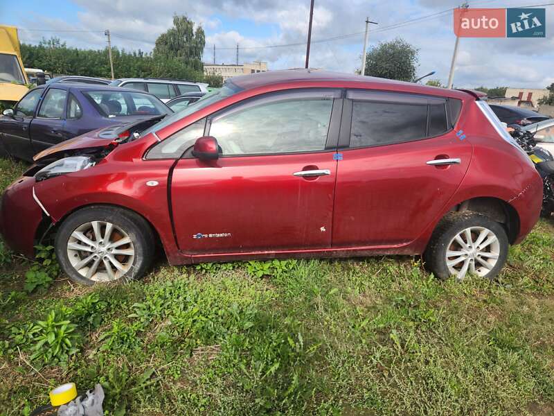 2012 nissan leaf