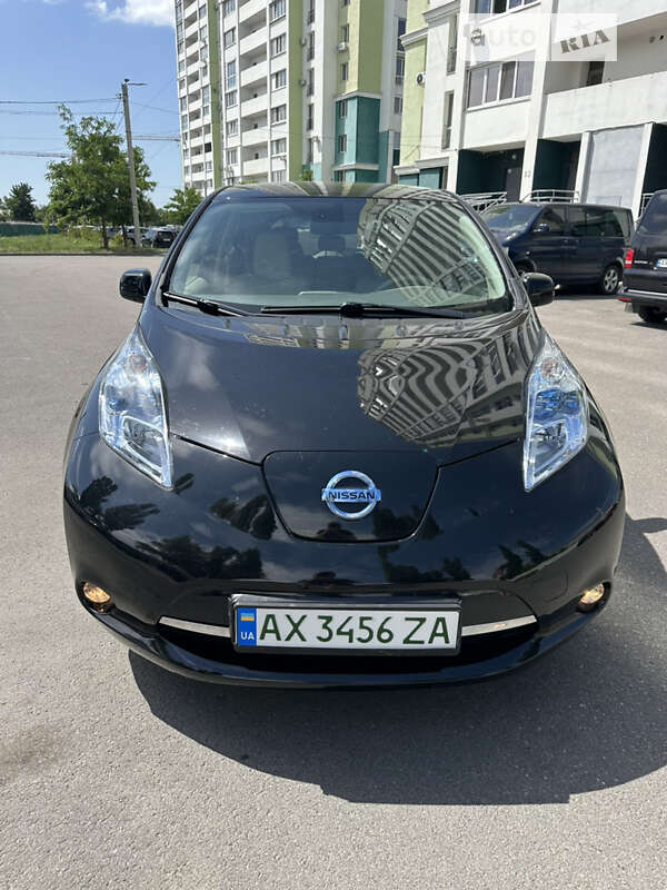 2012 nissan leaf
