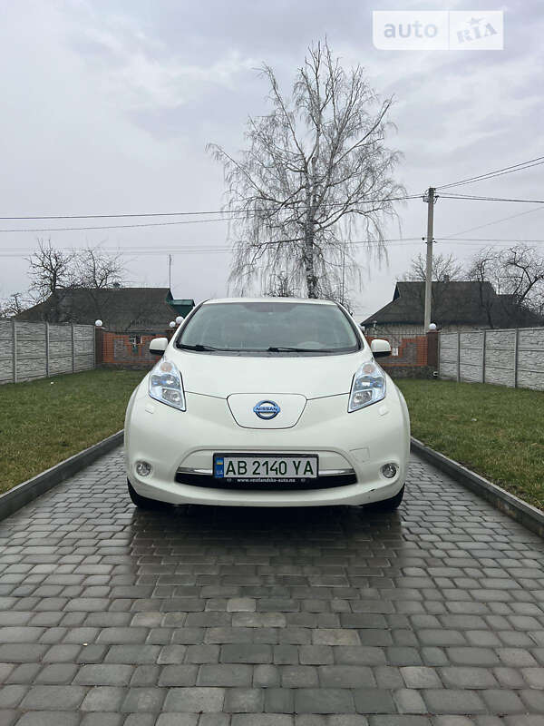 2012 nissan leaf