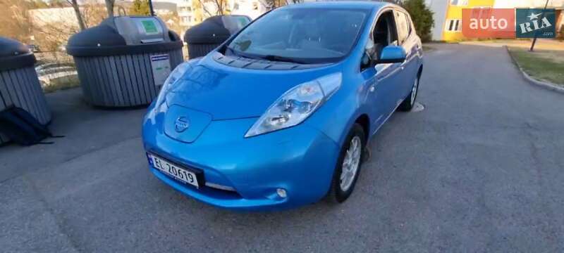 2012 nissan leaf