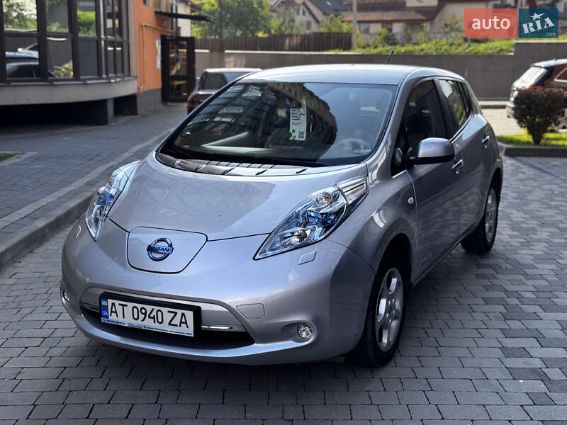 2012 nissan leaf