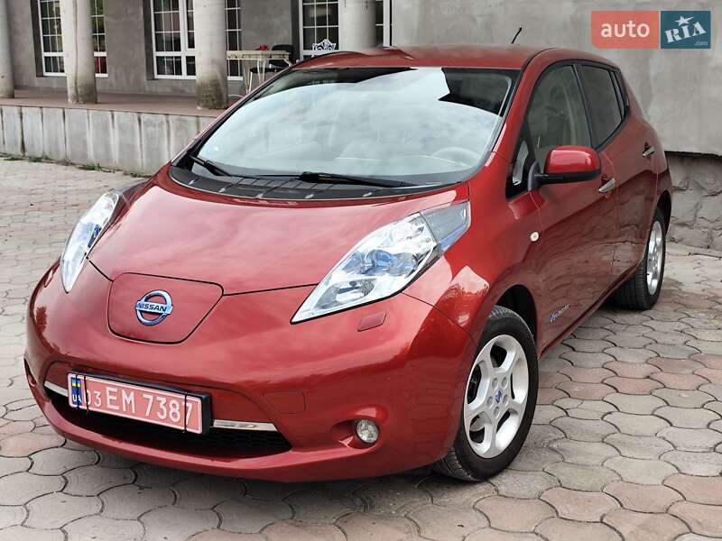 2012 nissan leaf
