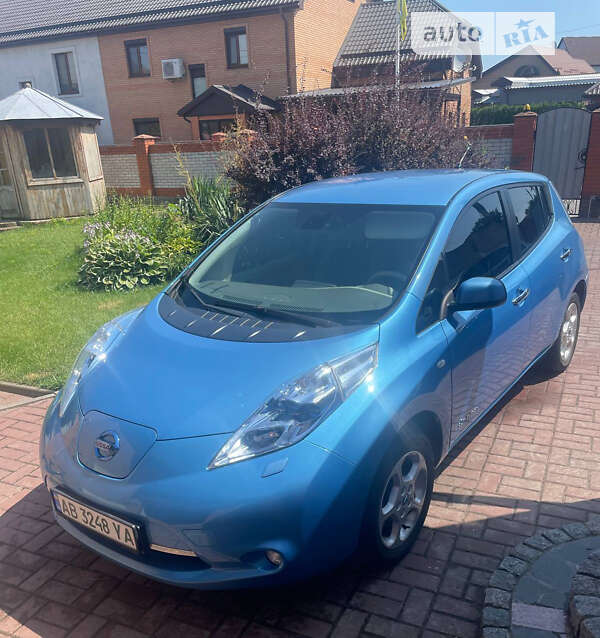 2012 nissan leaf