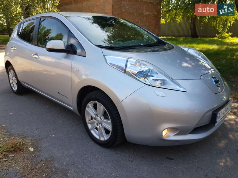 2012 nissan leaf