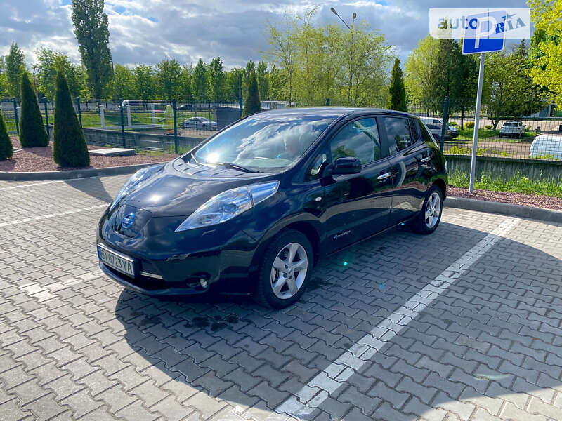 2012 nissan leaf