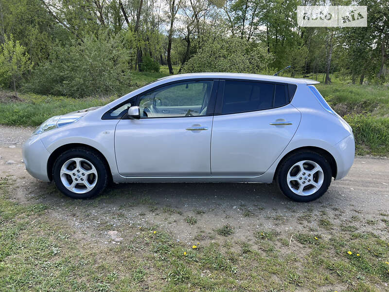 2013 nissan leaf