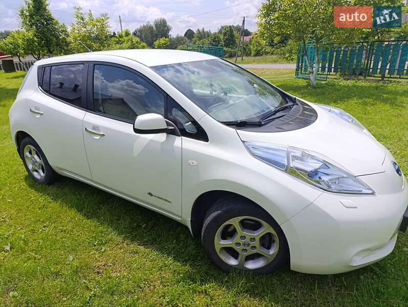 2013 nissan leaf