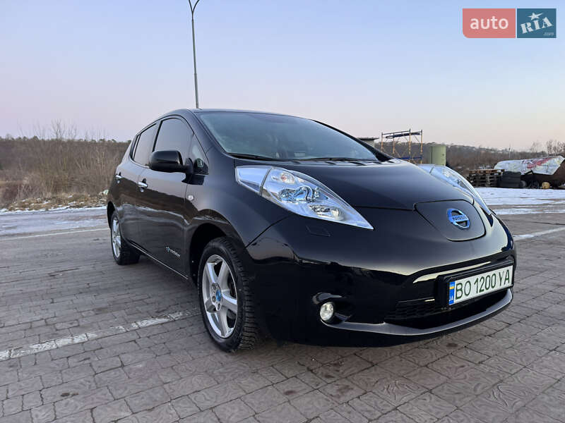 2012 nissan leaf