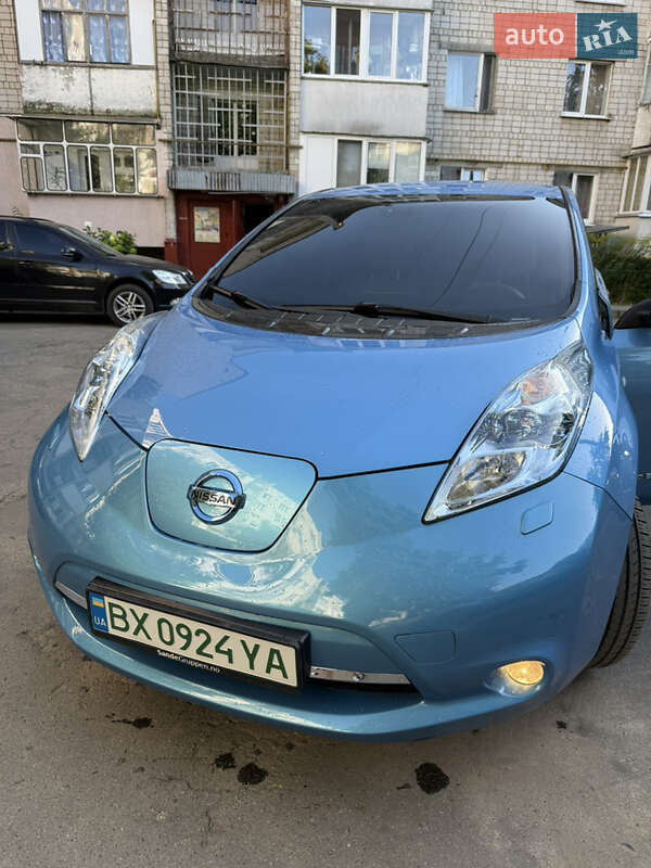 2012 nissan leaf