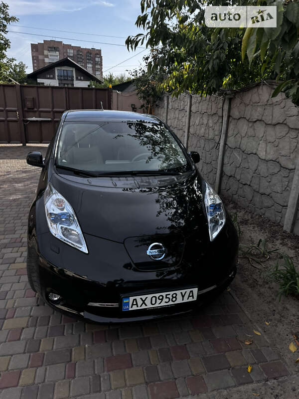 2012 nissan leaf
