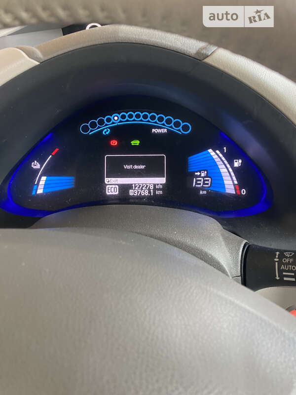 2012 nissan leaf