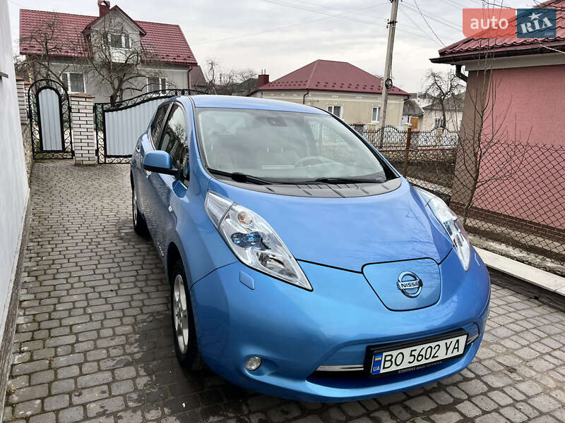 2013 nissan leaf