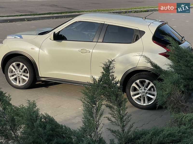 2011 nissan juke