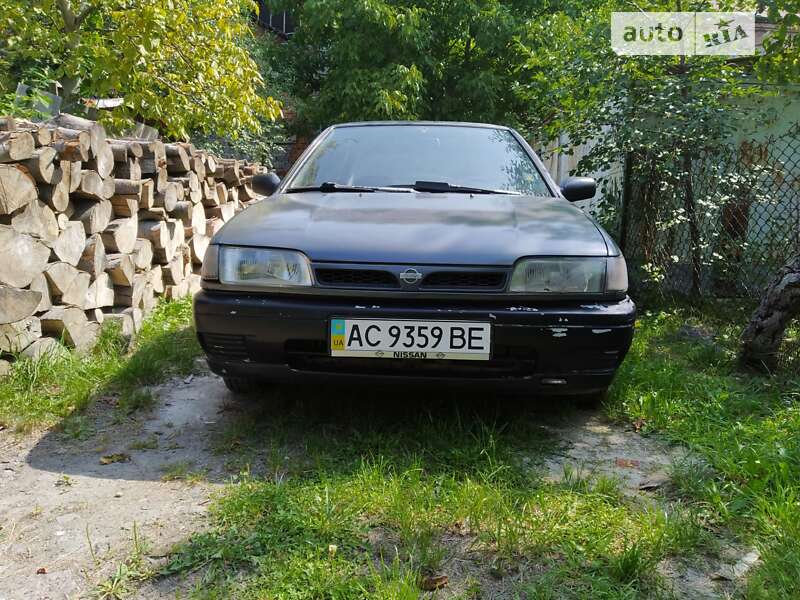 1992 nissan sunny