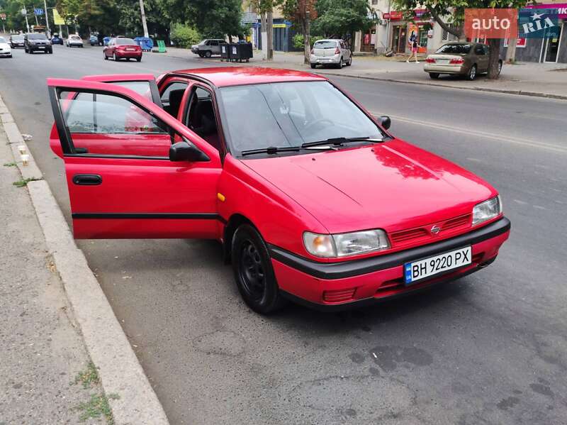 1993 nissan sunny