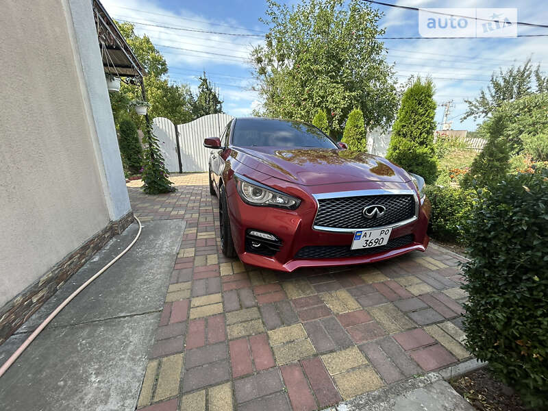 2016 infiniti q50