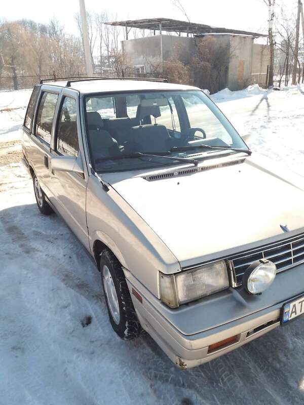 1986 nissan prairie