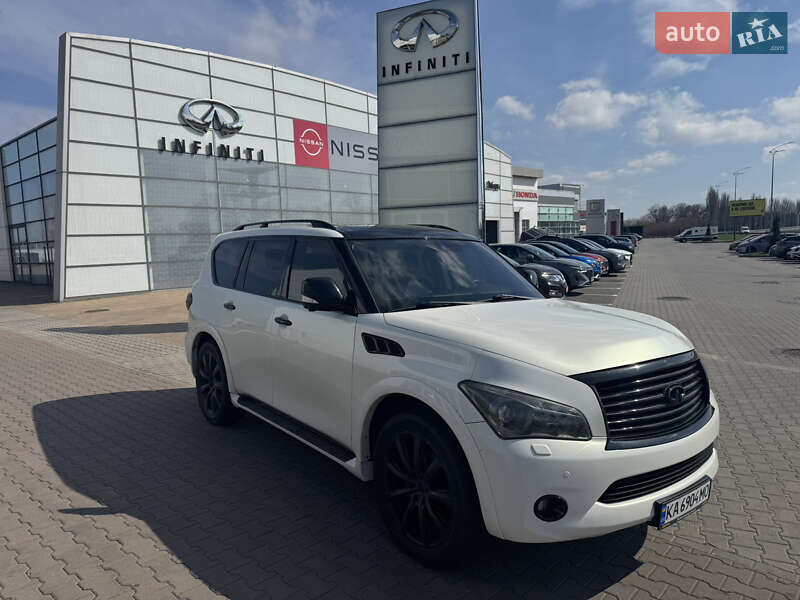 2010 infiniti qx56