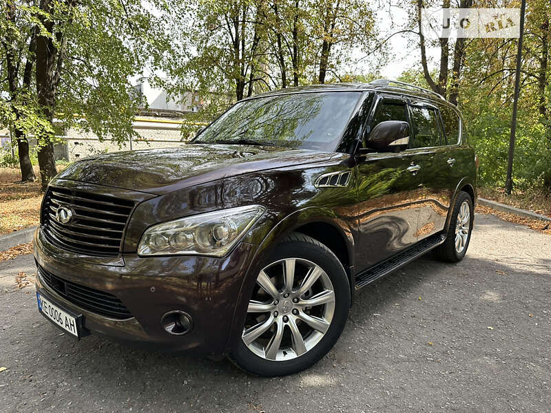 2010 infiniti qx56