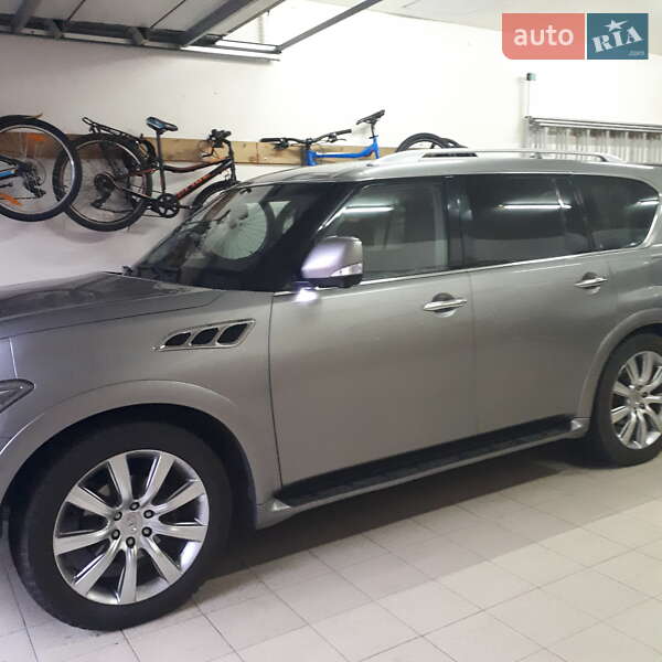 2012 infiniti qx56