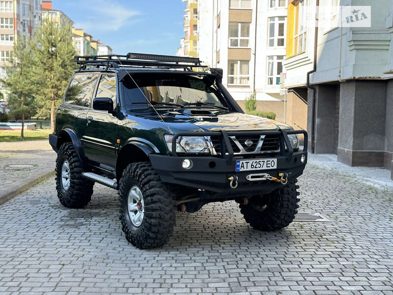 2002 nissan patrol