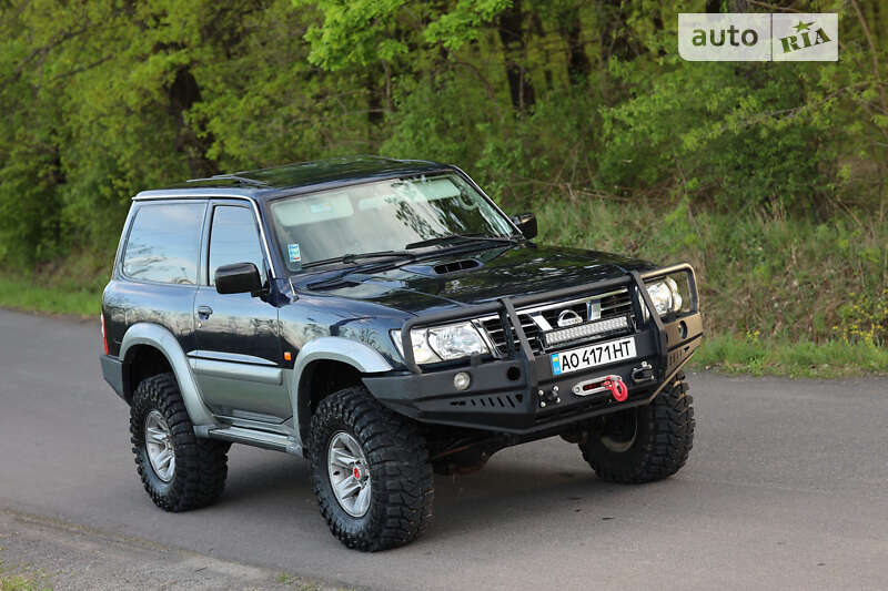 2004 nissan patrol