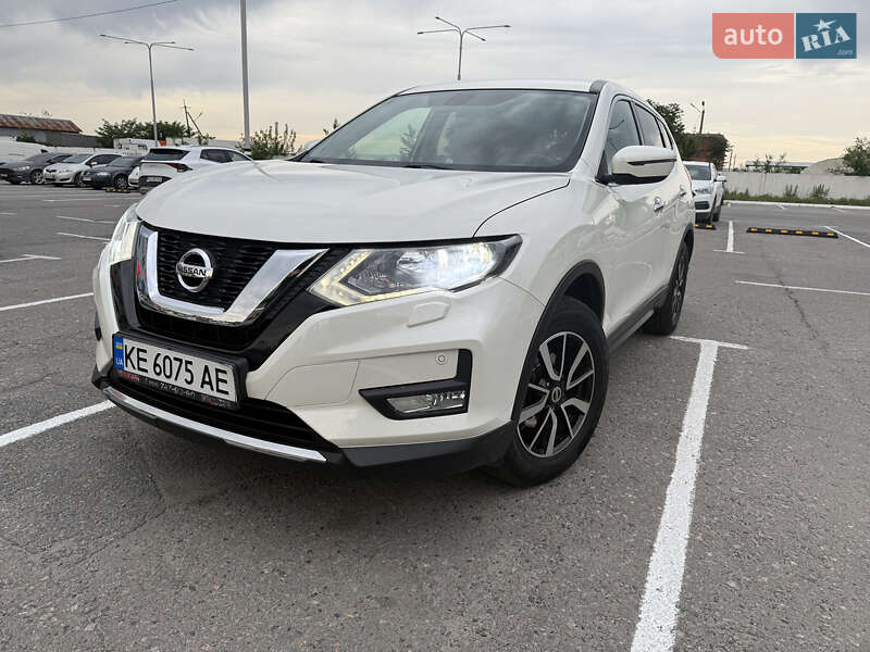 2017 nissan x-trail