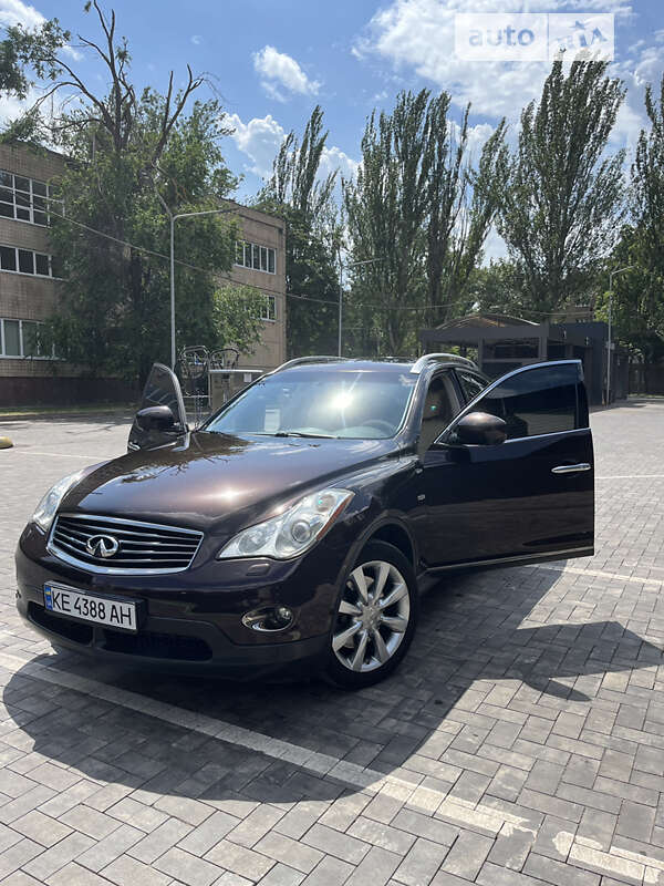 2008 infiniti ex35