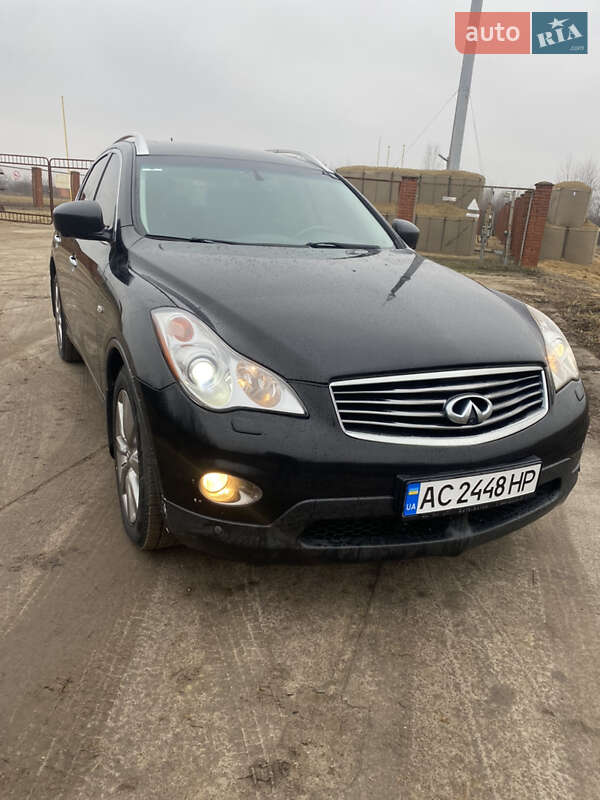 2009 infiniti ex35