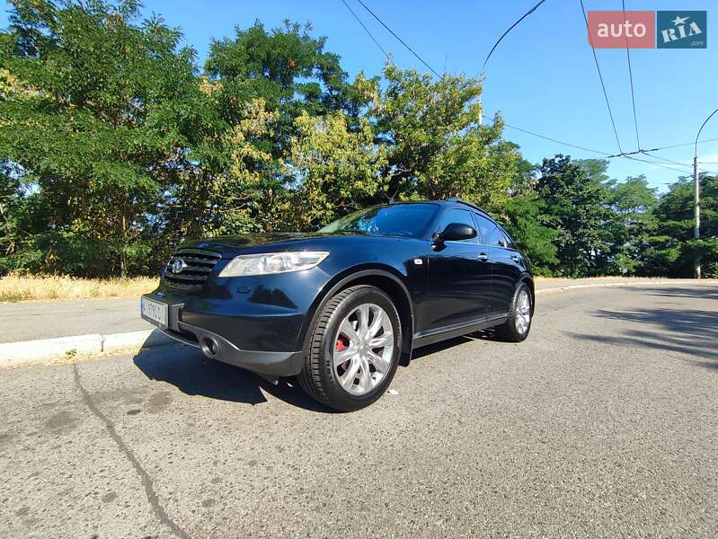 2007 infiniti fx35