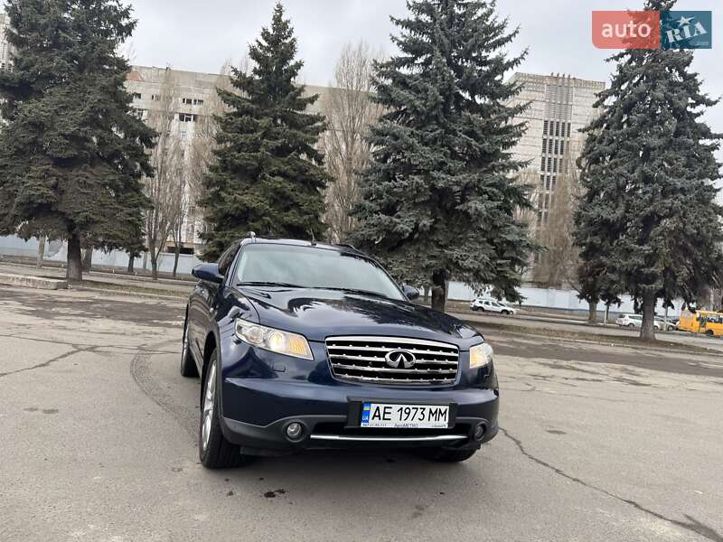 2007 infiniti fx35