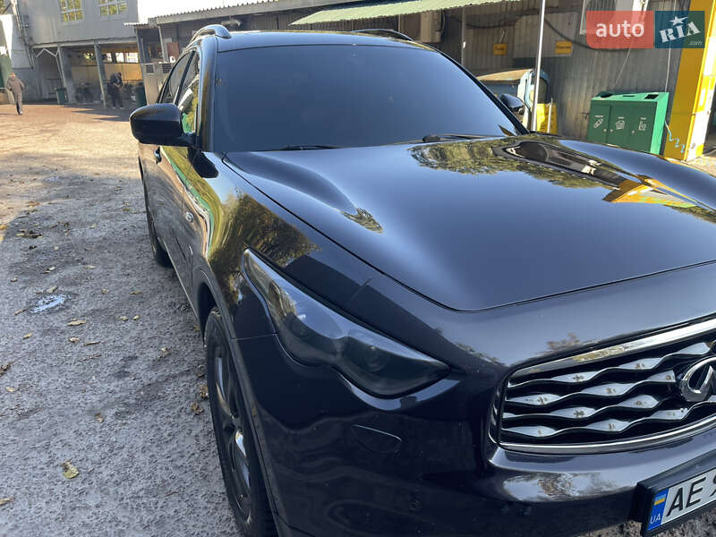 2008 infiniti fx 35