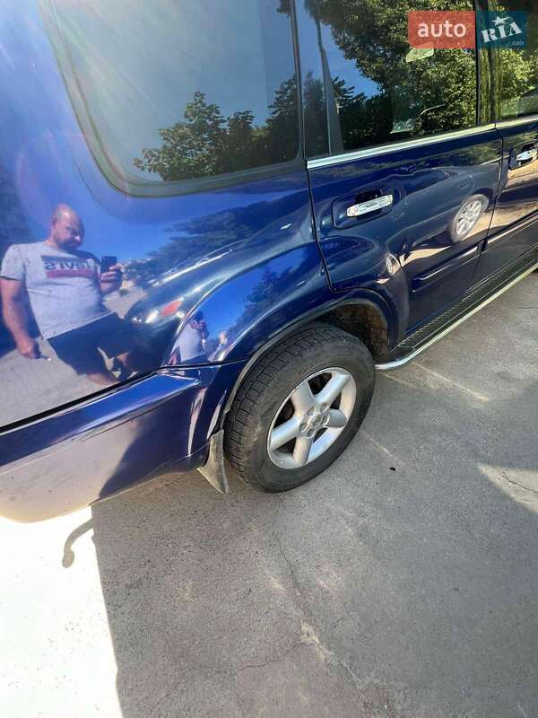 2002 nissan x-trail